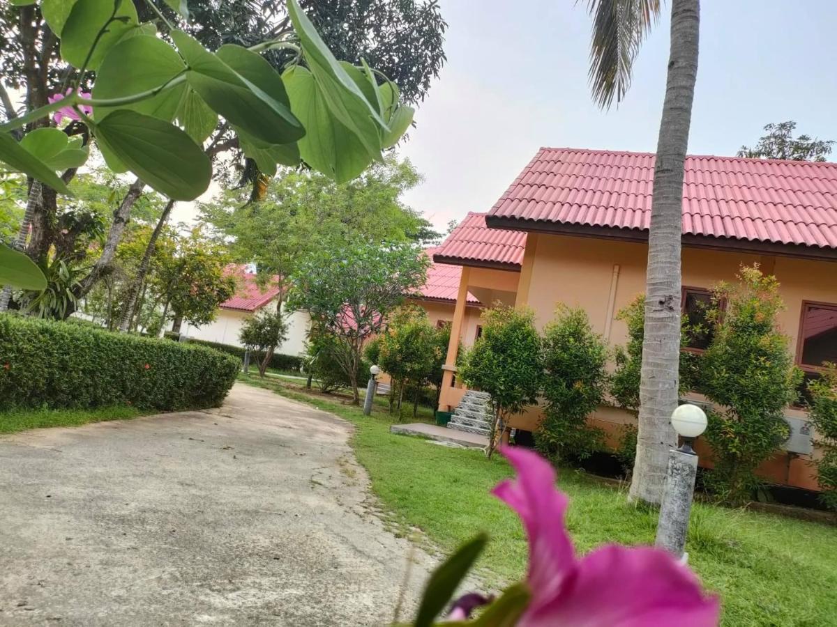 Kaibae Hut Resort Ко Чанг Екстериор снимка