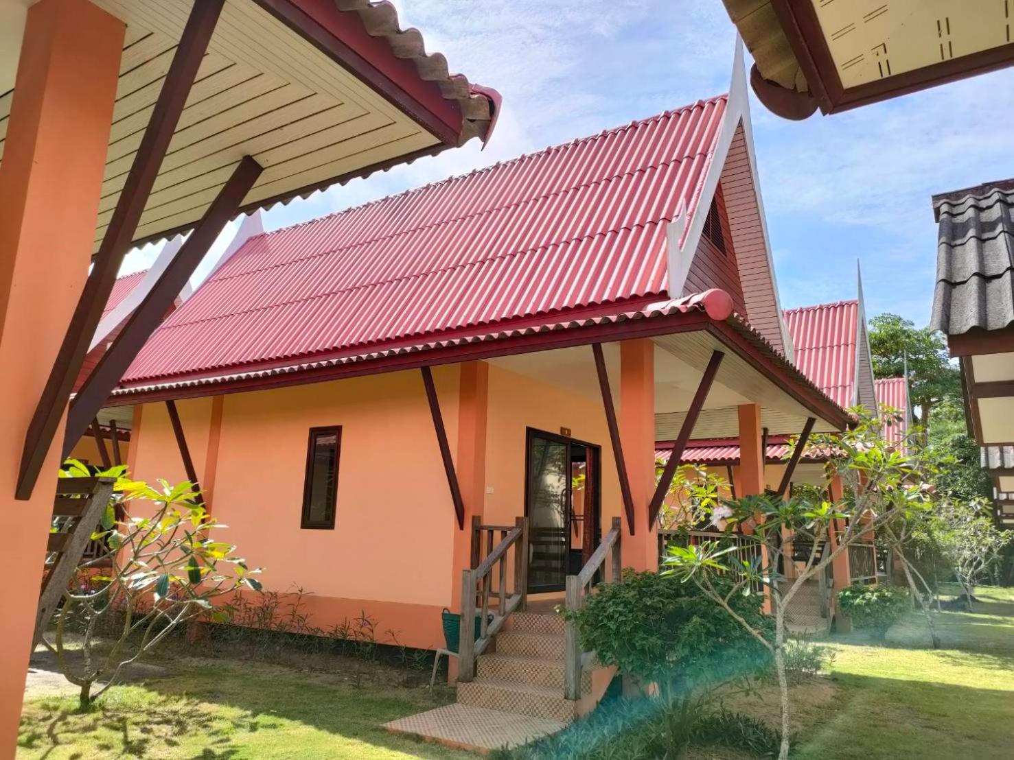Kaibae Hut Resort Ко Чанг Екстериор снимка