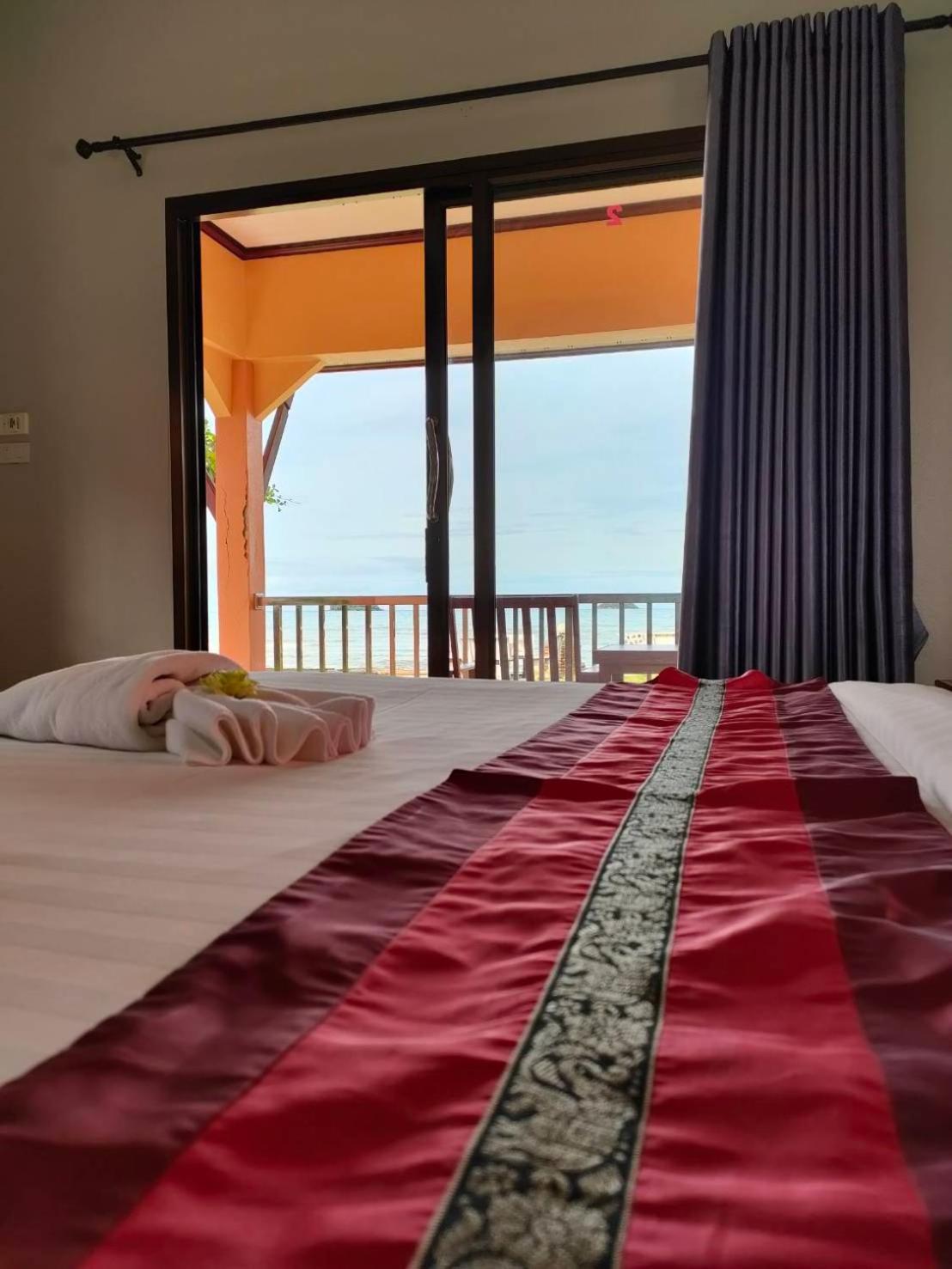 Kaibae Hut Resort Ко Чанг Екстериор снимка