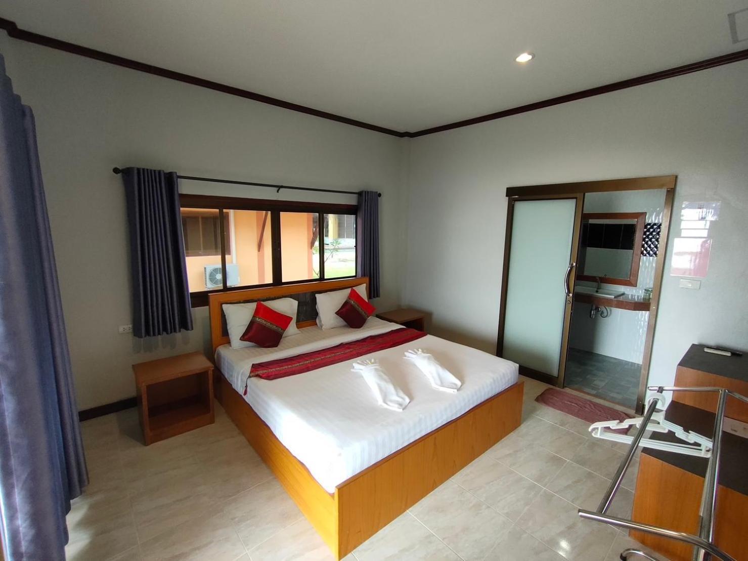 Kaibae Hut Resort Ко Чанг Екстериор снимка